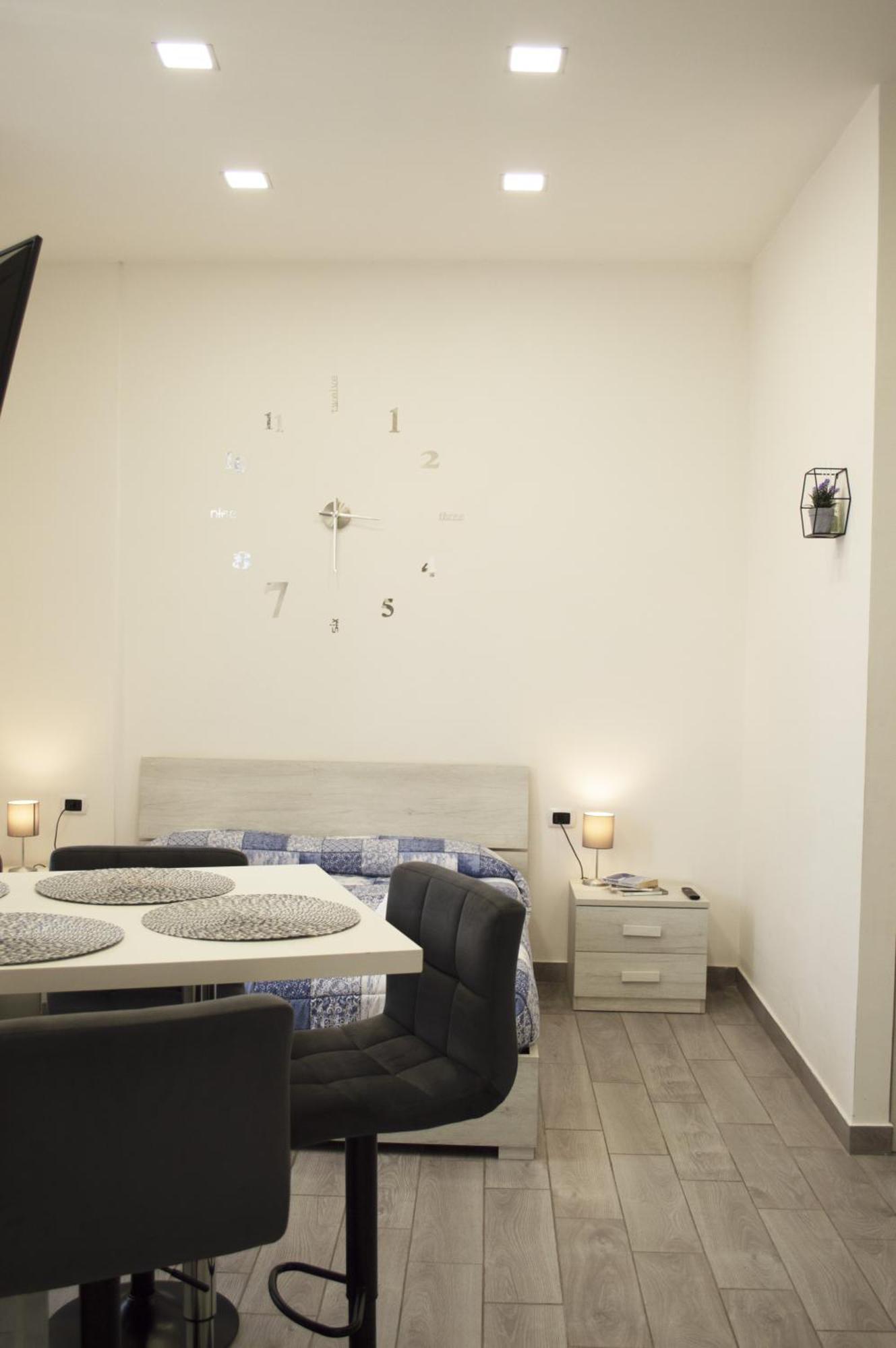 O Sole Mio Apartment เนเปิลส์ ภายนอก รูปภาพ